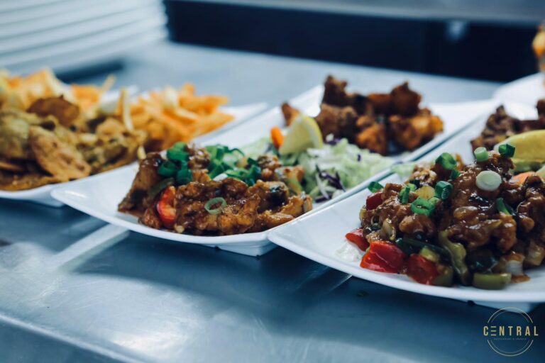 Plates of Indo-Chinese small plates